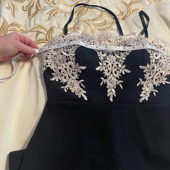 Haute Monde black cocktail dress w/ lace overlay S - Picture 7 of 14